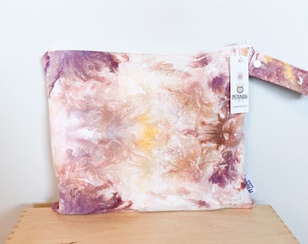Medium Wet Bag | Reusable Wetbag for Diapers, Travel, Swim, Gym, Makeup, or Toiletries | Eco-Friendly Storage by PETUNIAS | Tie Dye | Sale