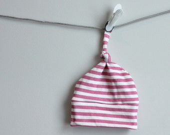 Gorro de bebé a rayas rosa fuerte, nudo orgánico, hipster, moderno, regalo para recién nacido, accesorio de fotografía, atuendo de hospital, accesorio para niña neutral, OFERTA