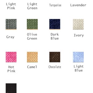 Peut inclure: Un nuancier pr&eacute;sentant 12 &eacute;chantillons de tissu de diff&eacute;rentes couleurs, notamment rose clair, vert clair, turquoise, lavande, gris, vert olive, bleu fonc&eacute;, ivoire, rose vif, camel, chocolat, bleu clair et noir.