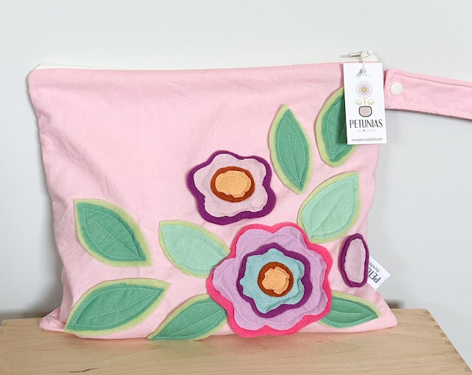 Medium Wet Bag | Reusable Wetbag for Diapers, Travel, Swim, Gym, Makeup, or Toiletries | Eco-Friendly Storage by PETUNIAS | Flower Applique