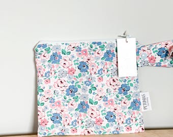 Floral Small Wet Bag: Reusable Waterproof Storage for Swim, Travel