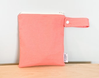 Small Wet Bag for Everyday Use | Reusable Wetbag for Cloth Diapers, Travel, Swim, Makeup & Toiletries | Eco-Friendly, Classic Solid Color