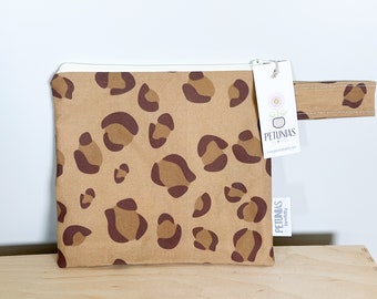 Small Wet Bag for Everyday Use | Reusable Wetbag for Cloth Diapers, Travel, Swim, Makeup & Toiletries | Eco-Friendly Storage | Tan Leopard