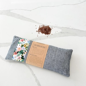 Personalized Weighted Eye Pillow, Microwavable Heat Pack, Linen Quilted Washable Cover, Flaxseed Rice Blend, Hot Cold Therapy, Lavender Gift