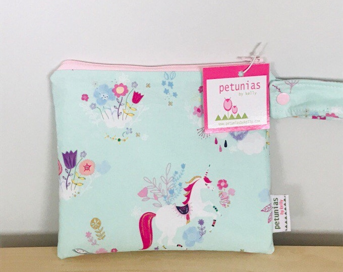 The ICKY Bag petite - wetbag - PETUNIAS by Kelly - unicorn SALE