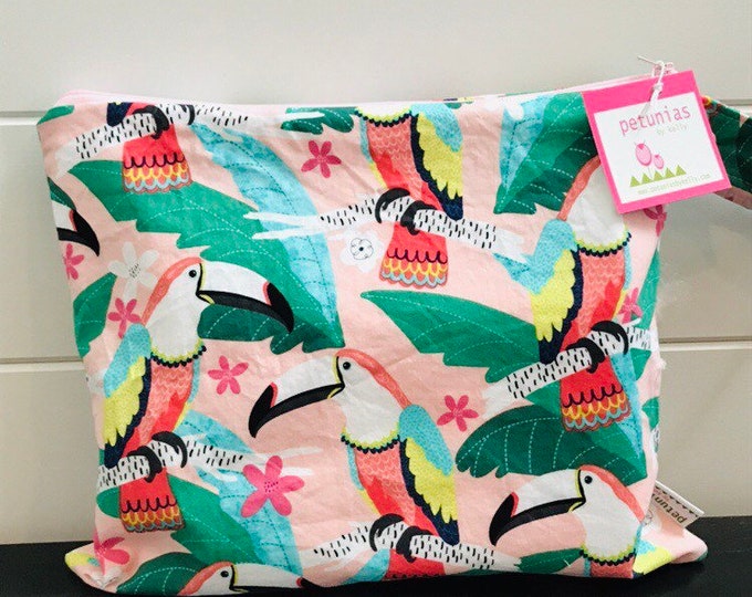 Medium Wet Bag for Everyday Use | Reusable Wetbag for Diapers, Travel, Swim, Gym, Makeup & Toiletries | Eco-Friendly Storage | Toucan