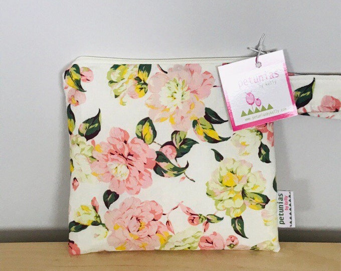 The ICKY Bag petite - wetbag - PETUNIAS by Kelly - blush floral SALE