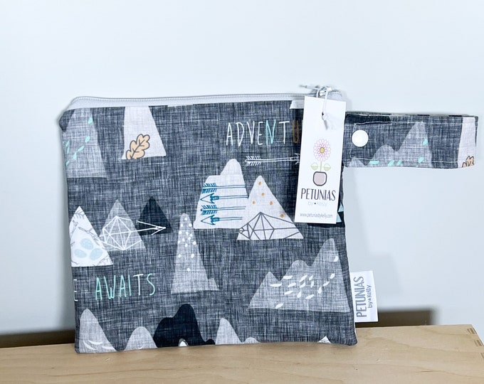 Small Wet Bag for Everyday Use | Reusable Wetbag for Cloth Diapers, Travel, Swim, Makeup & Toiletries | Eco-Friendly Storage | Mountains