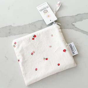 Mini Wet Bag | Small Reusable Pouch | Travel Organizer for Snacks, Makeup, Pet Treats, Diaper Bag, Toiletries, Baby, Gifts | Strawberry