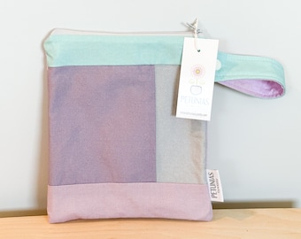 Small Wet Bag for Everyday Use | Reusable Wetbag for Cloth Diapers, Travel, Swim, Makeup & Toiletries | Eco-Friendly Storage | Patchwork