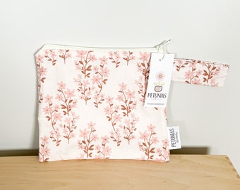 Small Wet Bag for Everyday Use | Reusable Wetbag for Cloth Diapers, Travel, Swim, Makeup & Toiletries | Eco-Friendly Storage | Blush Floral
