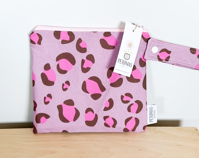 The ICKY Bag petite - wetbag - PETUNIAS by Kelly - mauve leopard SALE