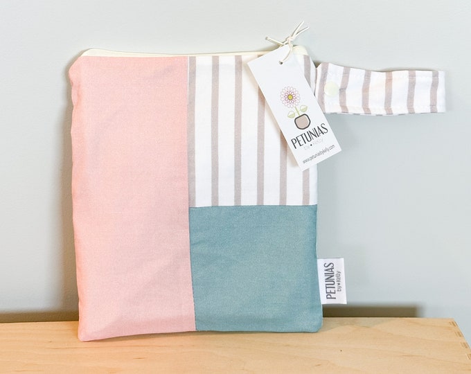 Small Wet Bag for Everyday Use | Reusable Wetbag for Cloth Diapers, Travel, Swim, Makeup & Toiletries | Eco-Friendly Storage | Patchwork