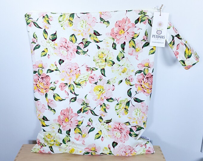 The ICKY Bag XL - wetbag - PETUNIAS by Kelly -  blush vine floral