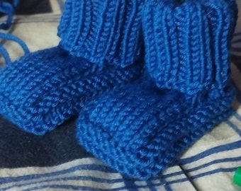 Bottes pour nouveau-nés en tricot