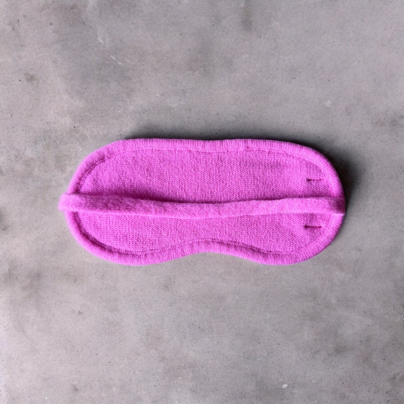 Luxuriöse Kaschmir-Schlafmaske Candy Dreams in Pink Bild 2