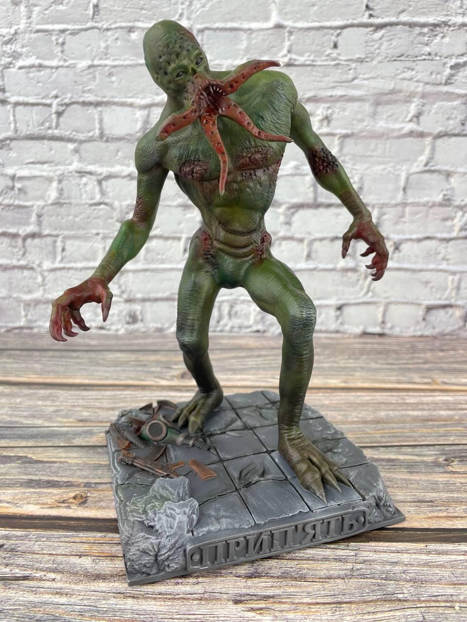 BLOODSUCKER STALKER 2 Figure Stl - Etsy