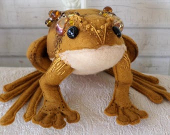 Frog - Felt Craft Cloth Doll Making DIY Sewing Pattern Toad PDF Download Paula Casey McGee the faerie dollmother