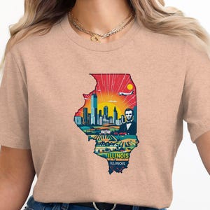 Illinois Souvenir T-Shirt, Lincoln Cityscape Tee, Chicago Skyline Shirt, Illinois Landmarks T-Shirt, Iconic Illinois Graphic Tee