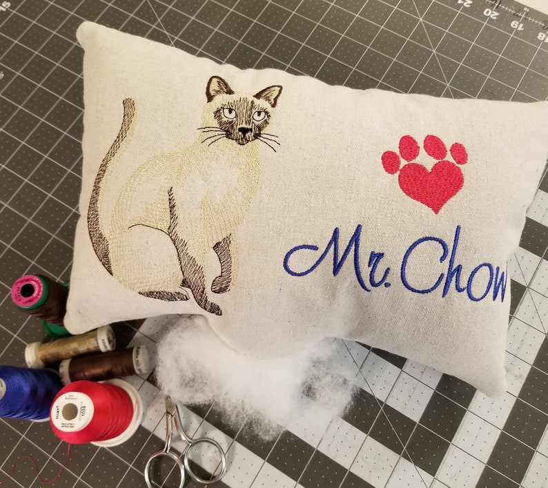 Siamese Cat Personallized Keepsake Personalized cat pillow portait curled