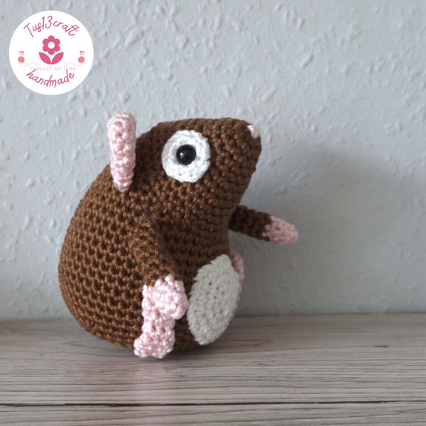 Cuddly Companions: Crocheting Guinea Pig George