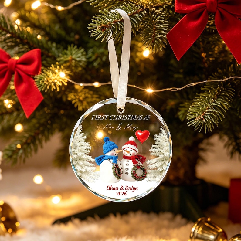 Personalized Mr & Mrs Snowman Heart Glass Ornament, First Married Christmas Gift, Custom Name Holiday Tree Decoration For Couples image 4
