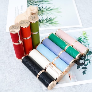 5ml Customized Bridesmaid Perfume Bottle,Customized Carved Perfume Atomizer,Bridesmaid Perfume Bottle,Bride Party Gift,Party Gift Creativity