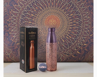 Ren kopparvattenflaska 947 ml: Ayurvedisk dryckeskärl | Hälsofördelar | Detox | Yogamugg med unik design | Immunstöd | Ge bort henne/honom