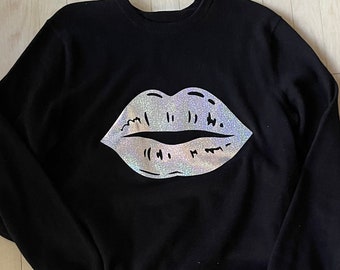 LIPS SWEATER