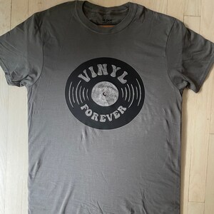 VINYL FOREVER T SHIRT image 3