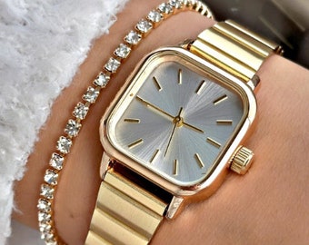 Armbanduhr für Damen, quadratisches Design, weißes Zifferblatt, Geschenk für Sie, goldene Farbe, Vintage-Design, verstellbares Band, Muttertagsgeschenk, cool