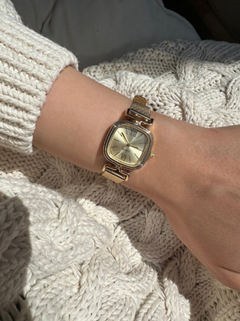Metal Wicker Band Watch Woman's Watch, Gold & Silver Tank Watch, Vintage Watch, Minimalist Adjustable Wristwatch, Luxury Watches Style 1