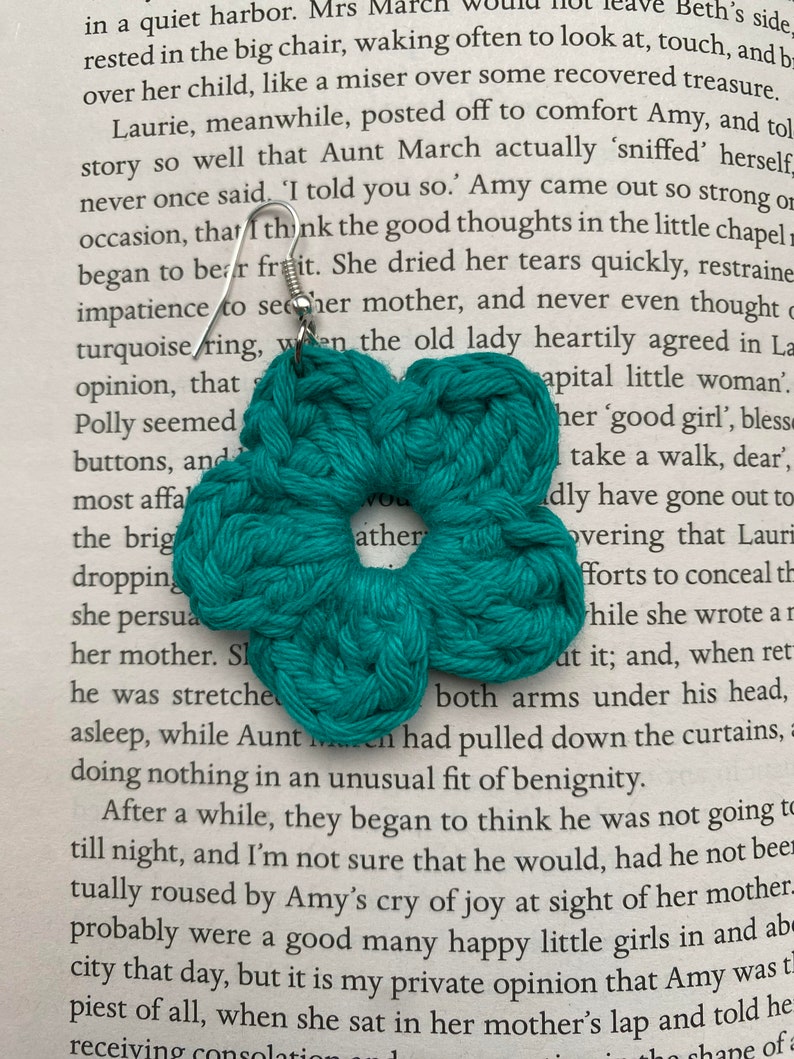 crochet flower earrings zdjęcie 4