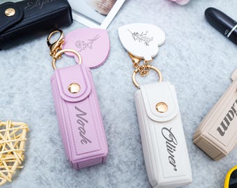 Portachiavi personalizzato con rossetto e specchio, regalo per matrimoni e feste, regalo per la mamma, mini trousse da viaggio per il trucco (può contenere rossetto), nome inciso