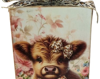 Highland Cow Mother's Day Chunky Shelf Sitter