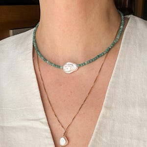 Naszyjnik choker z pereł barokowych Amazonite Single Baroque, minimalistyczny naszyjnik, prezent dla dziewczyny, biżuteria letnia, biżuteria vintage, prezent dla mamy