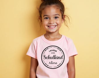 Schulkind 2026* Personalisiertes T-Shirt Erstklässler T-Shirt* Schulanfang*mit dem Namen deines Kindes*
