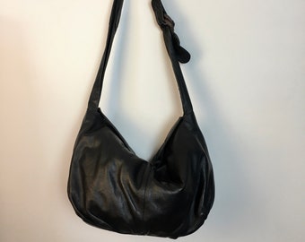 Creation Gabrielle Vintage 80s Full Grain Leather Hobo Style Shoulder Bag