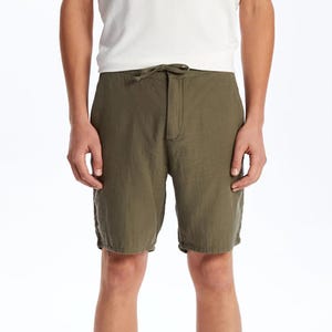 Men&#39;s Cotton Muslin Shorts: Elastic Waist Beach Vacation