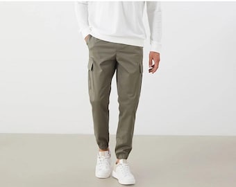Slim Fit Men's Cotton Cargo Pants, Elastic Waist