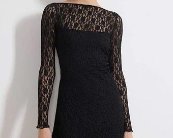 Rückenfreies Spitzen Minikleid | Asymmetrischer Stretch-Strick