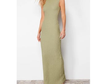 Textured Knit Bodycon Dress: Sleeveless Maxi Pencil Dress