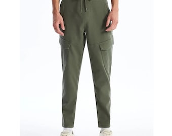 Men's Elastic Waist Cargo Pants: Durable Cotton Blend, Functional Pockets