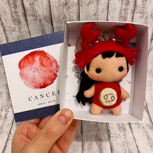 Cancer Gift, Cancer Zodiac Sign, Astrological Sign, Horoscope, Zodiac Sign, Cancer Ornament, Felt Toys.