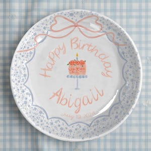 Personalized Birthday Plate for Girls – Custom Name Pink Ceramic Cake Plate with Floral Border, Birthday Keepsake Gift P1235ER0