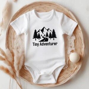 Tiny Adventurer Baby Onesie, Adventure Baby Onesie, Travel Baby Gift, Forest Onesie, Adventure Bodysuit, Woodland Camping Hiking Explore OS1