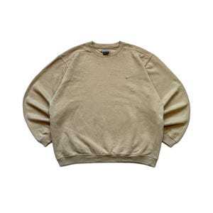nike crewneck sweatshirt beige