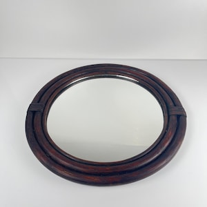 Vintage round mirror in natural rattan 1970, boho chic wall decoration, Scandinavian retro style, woven wicker sun mirror 39 cm, gift idea