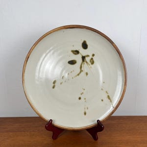 Vintage round dish glazed stoneware La Colombe 32 cm, brutalist handmade ceramics from the 50s, rustic beige table decoration cake dish, gift