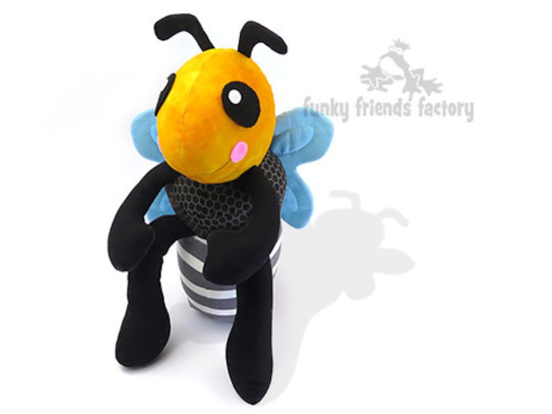 Bumble Bee Pattern PDF INSTANT DOWNLOAD - Etsy